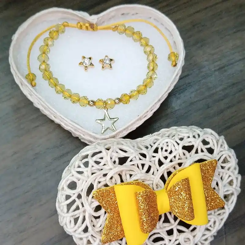Cofre con accesorios
