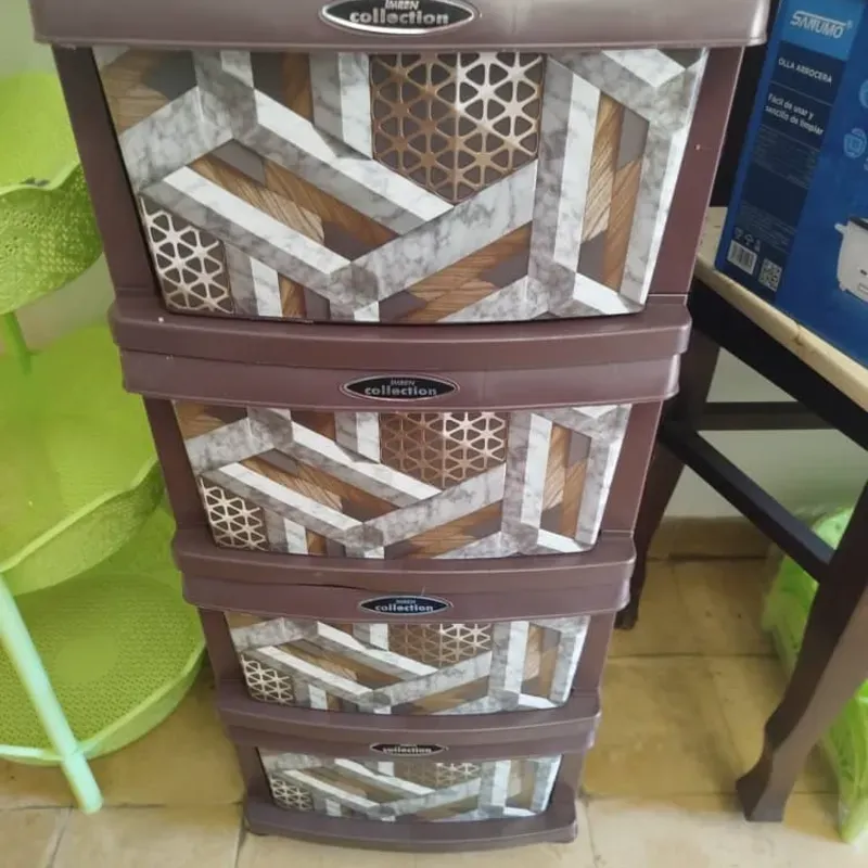 Gavetero plástico de 4 niveles