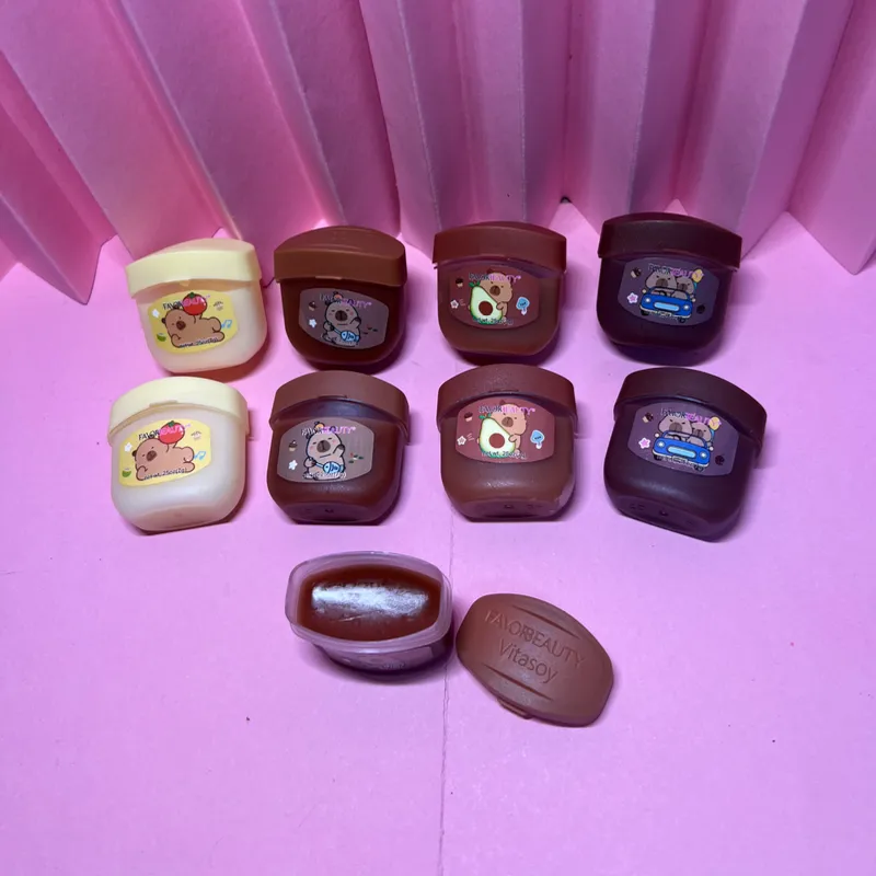 Bálsamo nutritivo labial de chocolate ✨