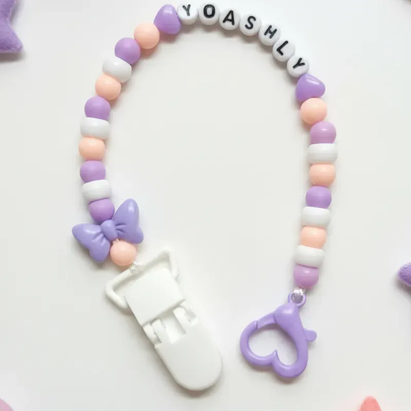 Chupetero de bebe hembra