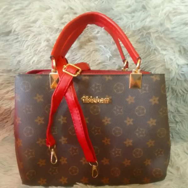Bolso carmelita y rojo