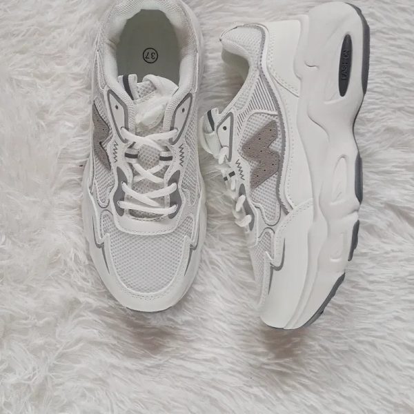New balance sencillas