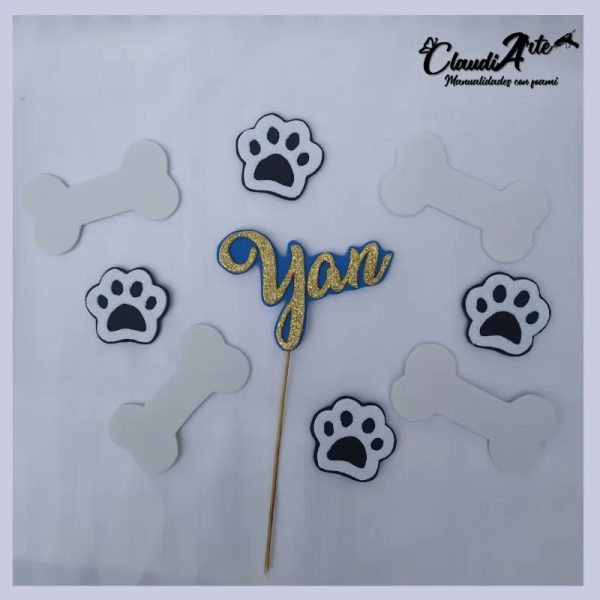 Cake topper