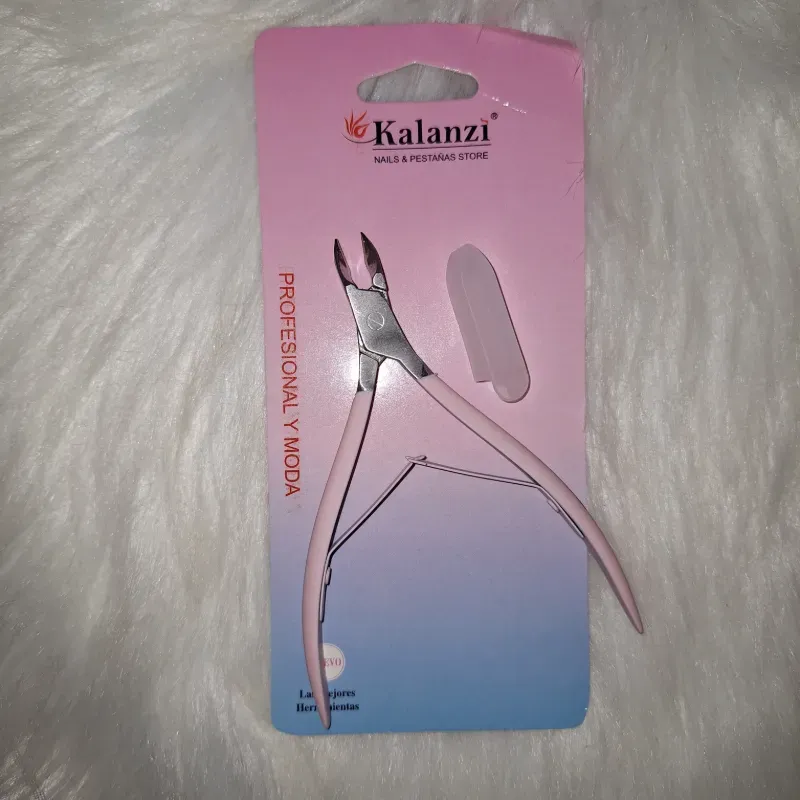 Alicate con protector