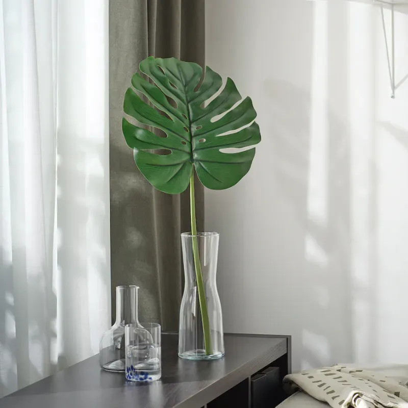 Rama artificial de monstera
