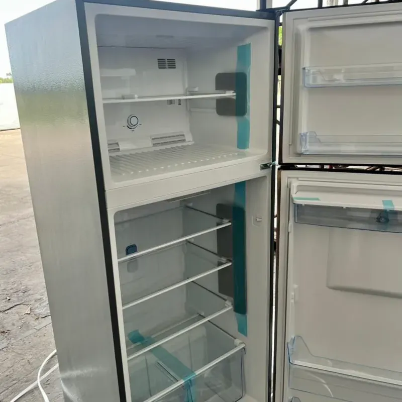  Refrigerador EKO 11.9 Pies