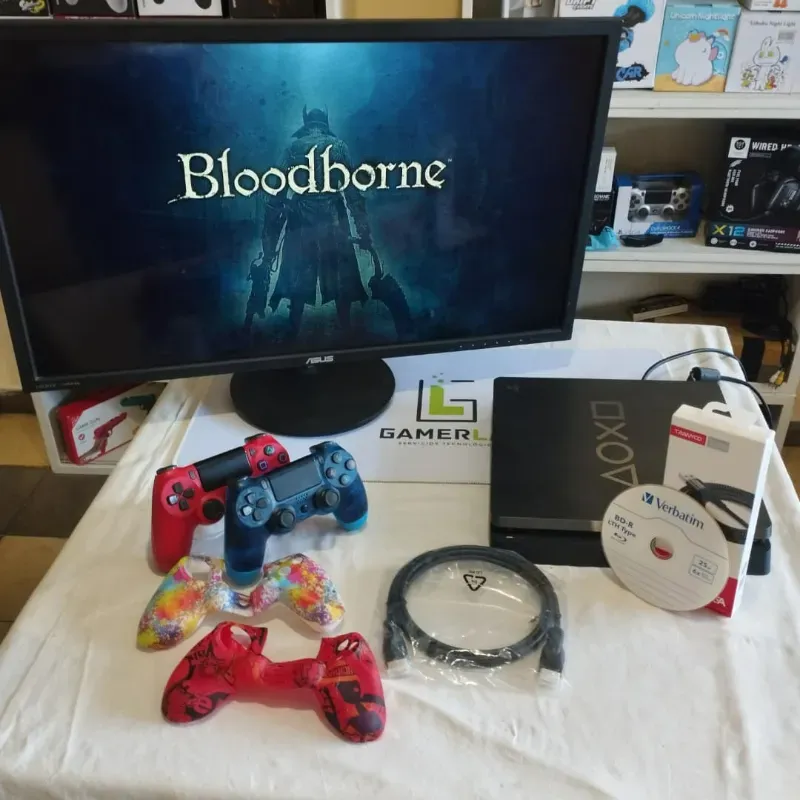 PS4 Slim pirateada edición especial Days of Play (versión 12.03)