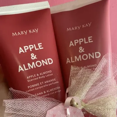 Crema Corporal + Gel de ducha Mary kay Apple &Almonds