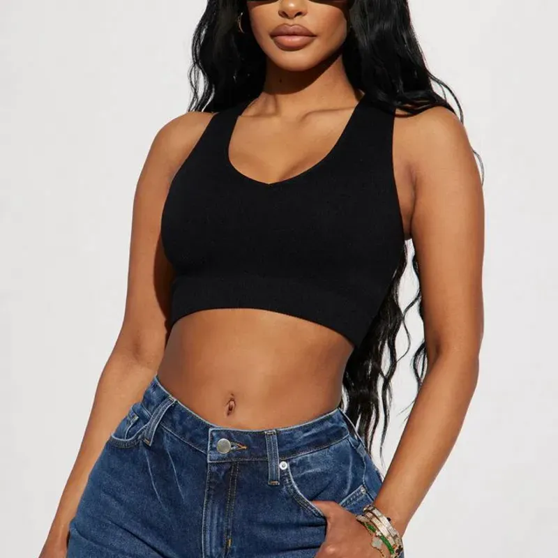 Camiseta corta negra