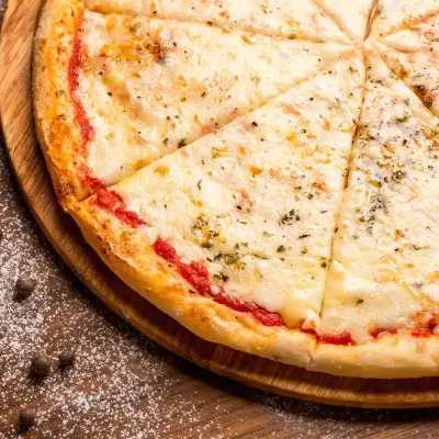 Pizza Especial con Queso Gouda