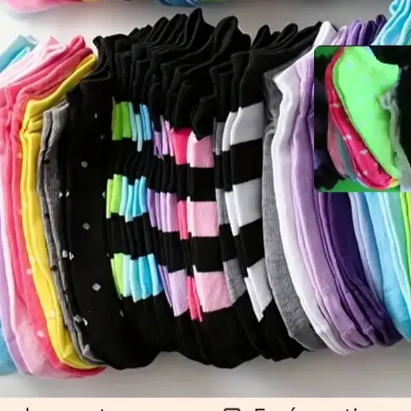MEDIAS Y CALCETINES CASUALES SURTIDOS DE COLORES