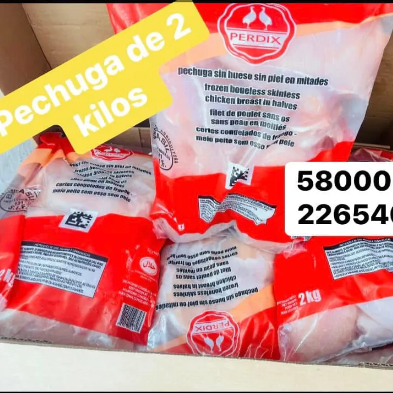Pechuga de pollo de 2 kilos,sin Piel y sin pellejo