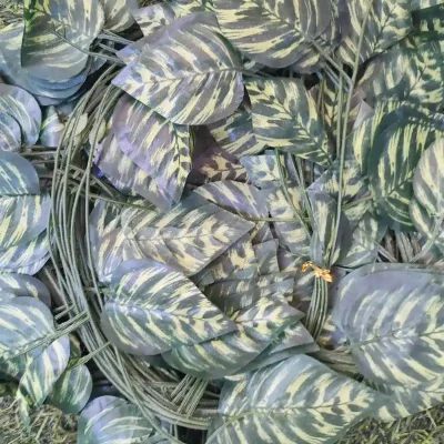 Tira de hojas 2,3 metros de largo