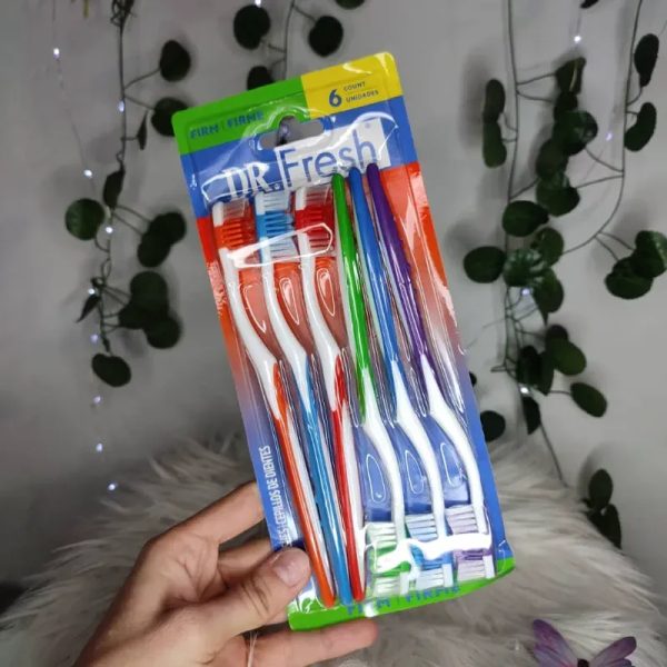 Cepillo de dientes de cerdas suaves