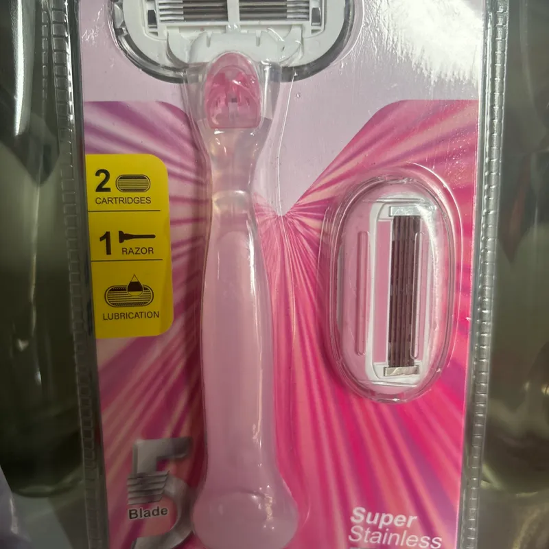 Cuchilla con repuesto