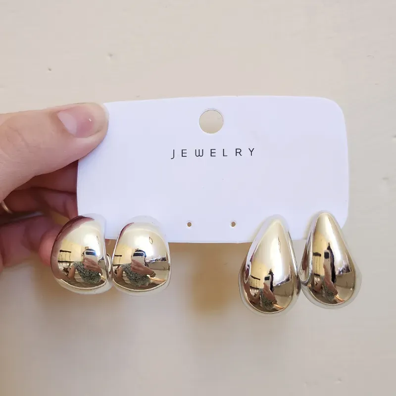 Pendientes plateados