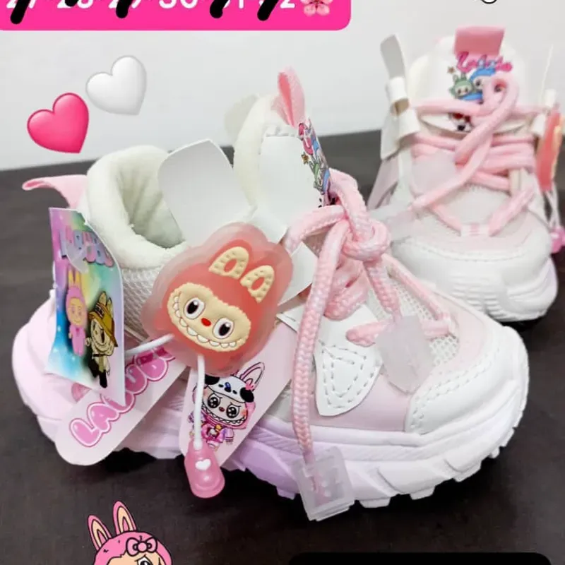  CORTE BAJO LABUBU ROSA