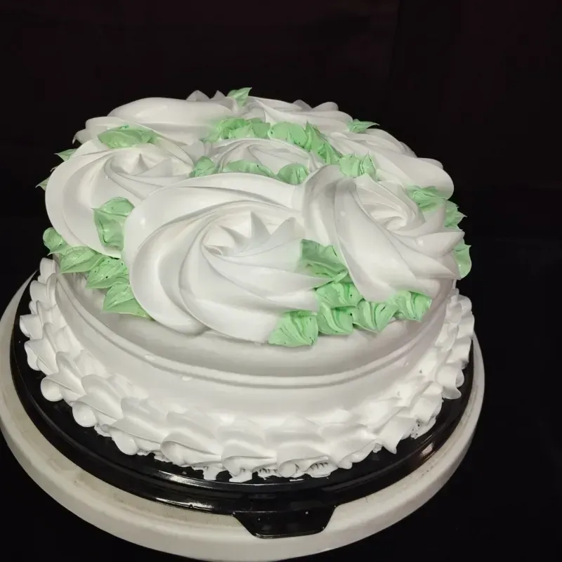  Cake decorado con relleno de limón