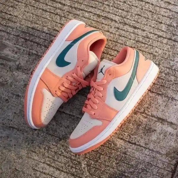 Nike variada