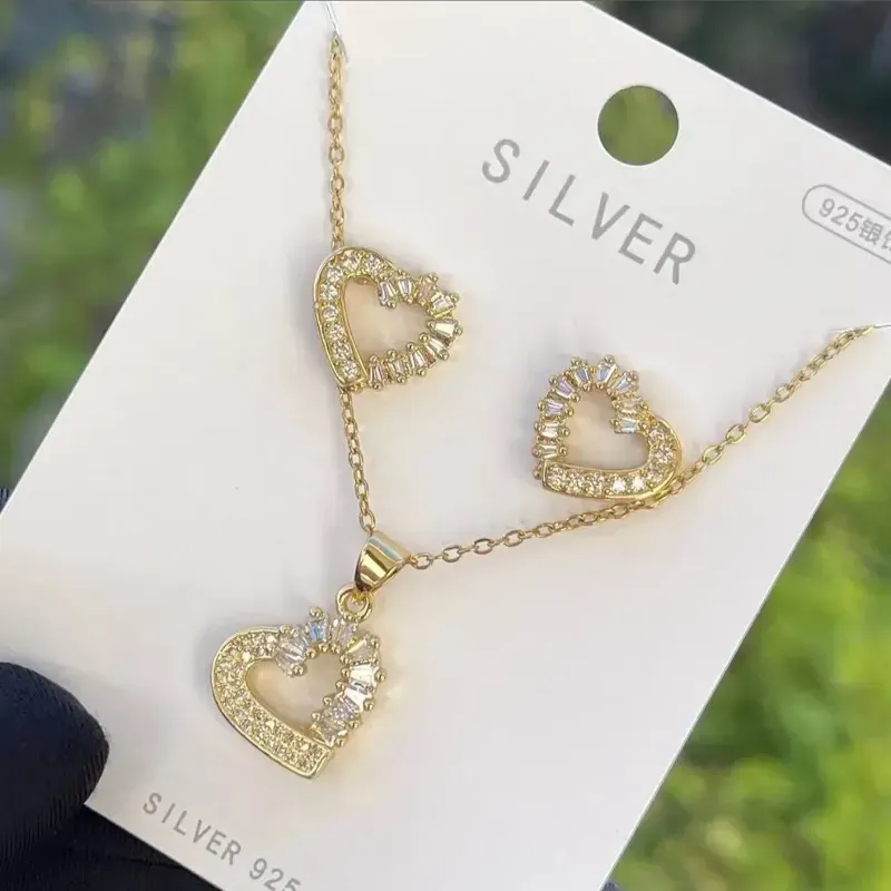 Set de cadena y aretes