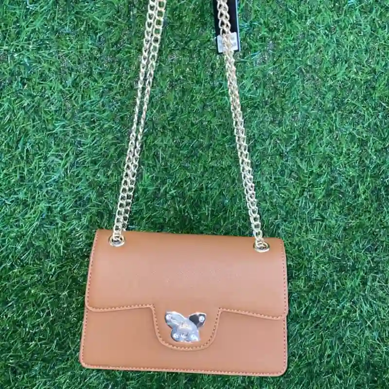 Cartera estilo sobre