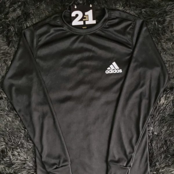Enguatada Adidas