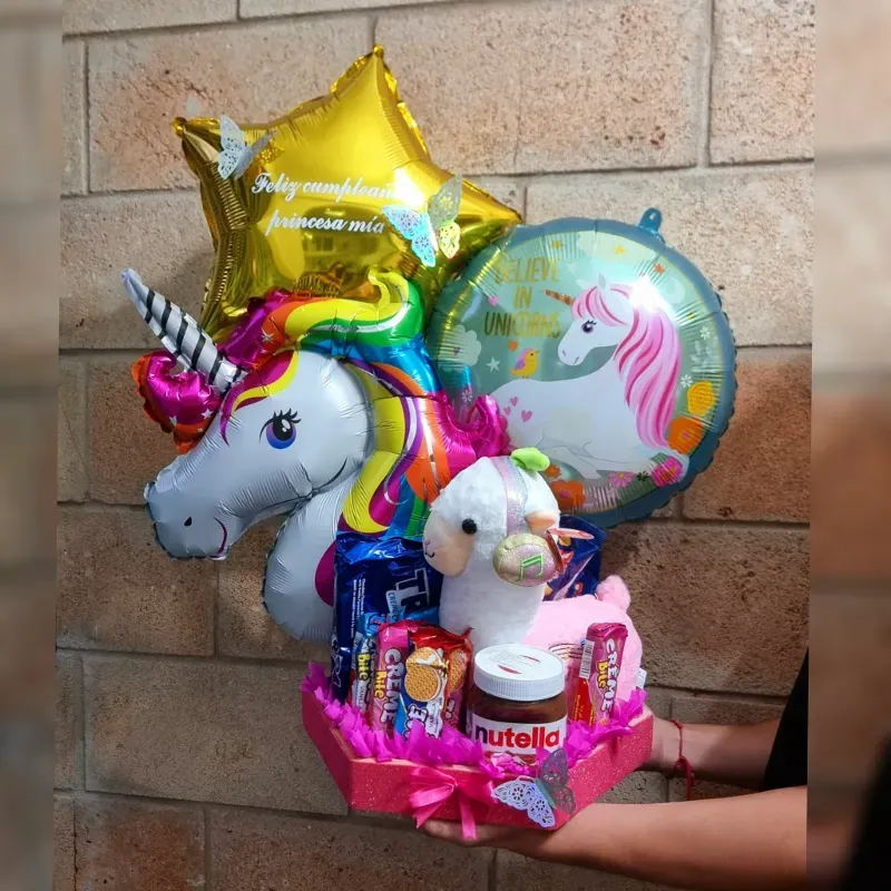 Caja hexagonal gigante