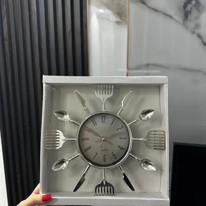 Reloj de pared para cocina con diseño de cubiertos