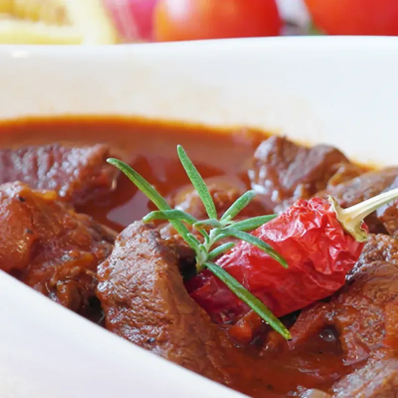 GOULASH DE CORDERO