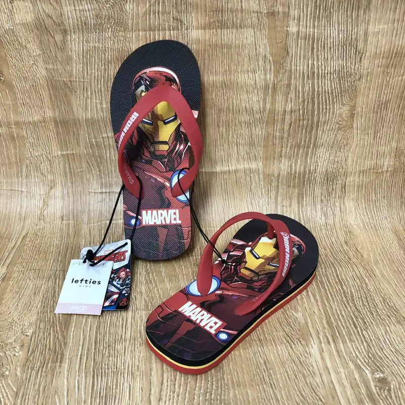 Chancletas con Ironman