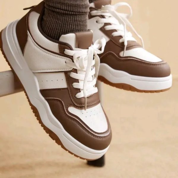ZAPATOS	TENIS MARRON Y BLANCOS JD18162
