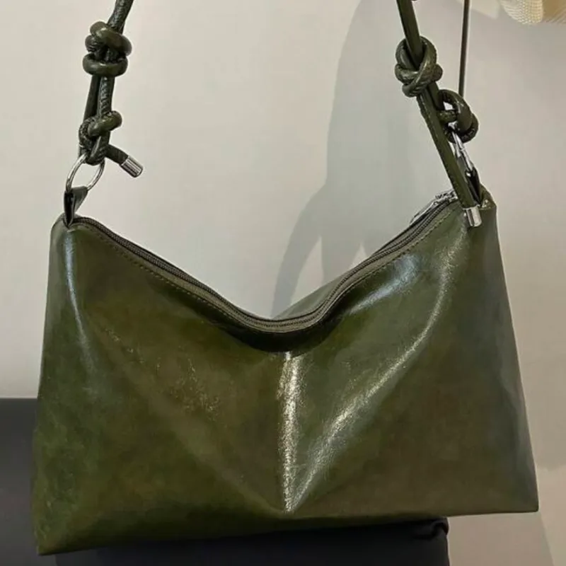 Bolso de hombro en forma de medialuna ( verde)