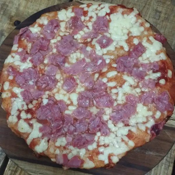 Pizza Jamón y Queso