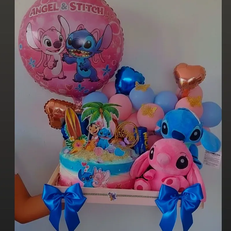 Regalo  de Stitch y Angela 