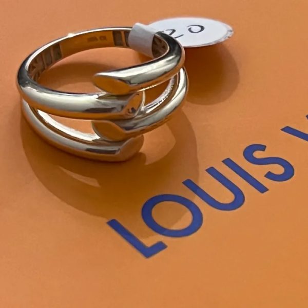 ANILLO 