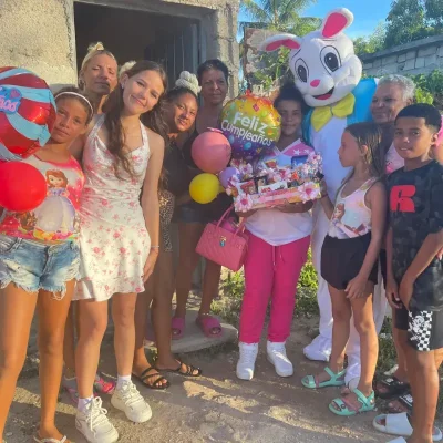 Clientes felices con sus sorpresas 