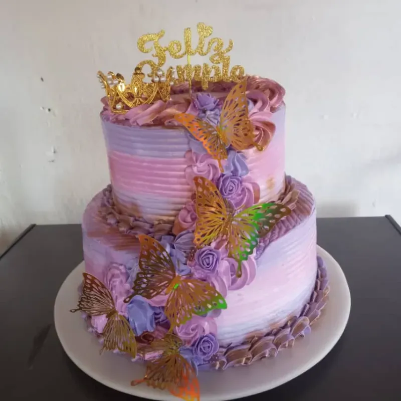 Pastel 15 años morado