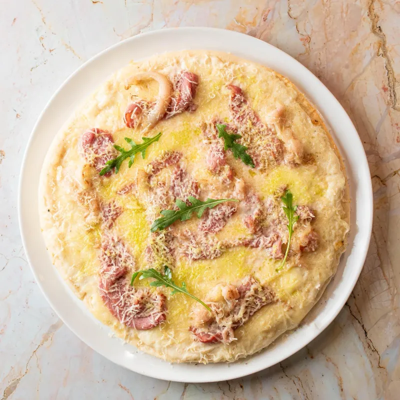 Pizza carbonara