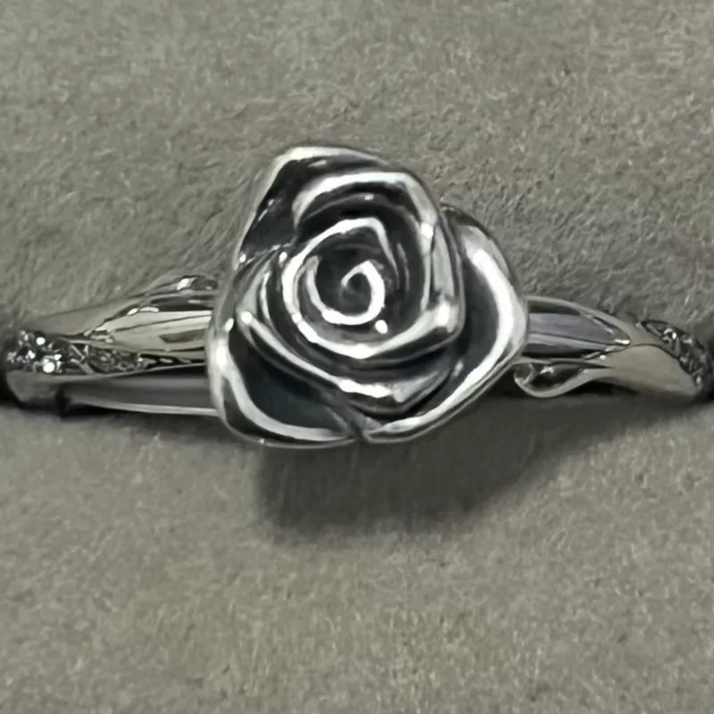 Anillo de Rosa