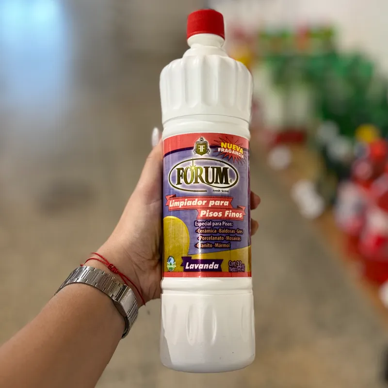 Limpiador de piso Forum lavanda / Friega suelos