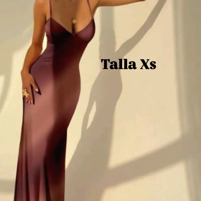 Vestido largo ajustado corte de sirena