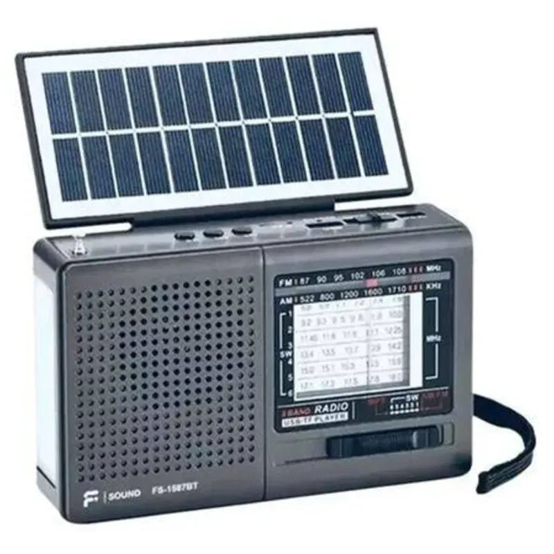 RADIO CON PANEL SOLAR.