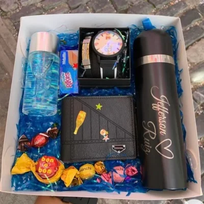 Hermoso  y perfecto hombre