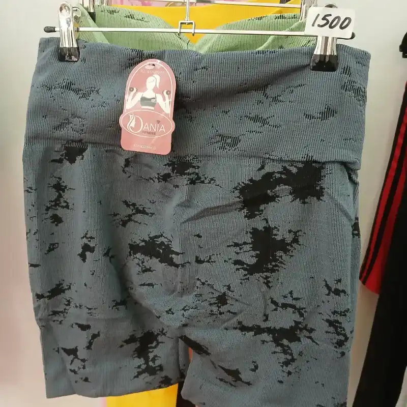 Licras levantaglúteos cortas