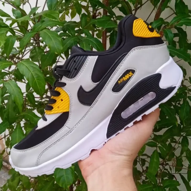 Air max detalle amarillo