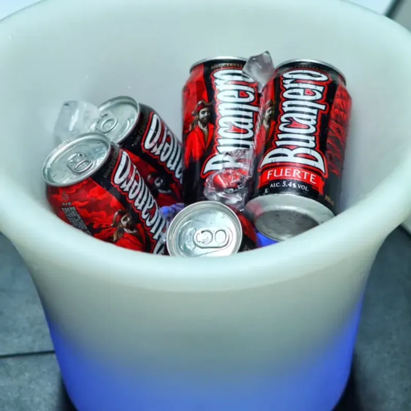 CUBETAZO DE CERVEZA BUCANERO