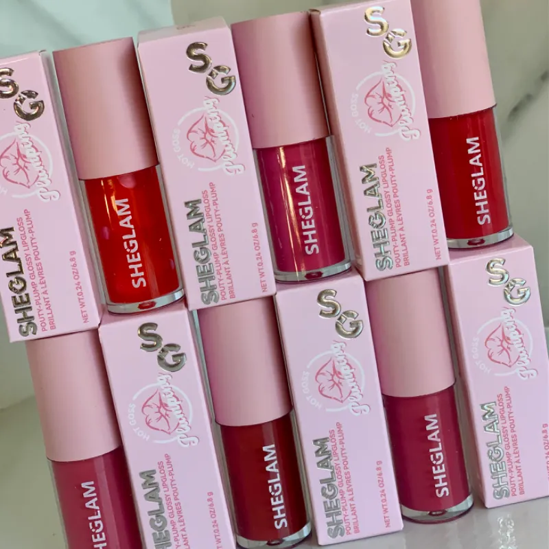 Brillo de labios con efecto voluminizador Sheglam