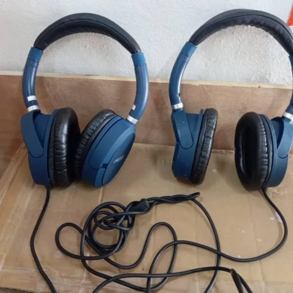 Audífonos  de casco con cable