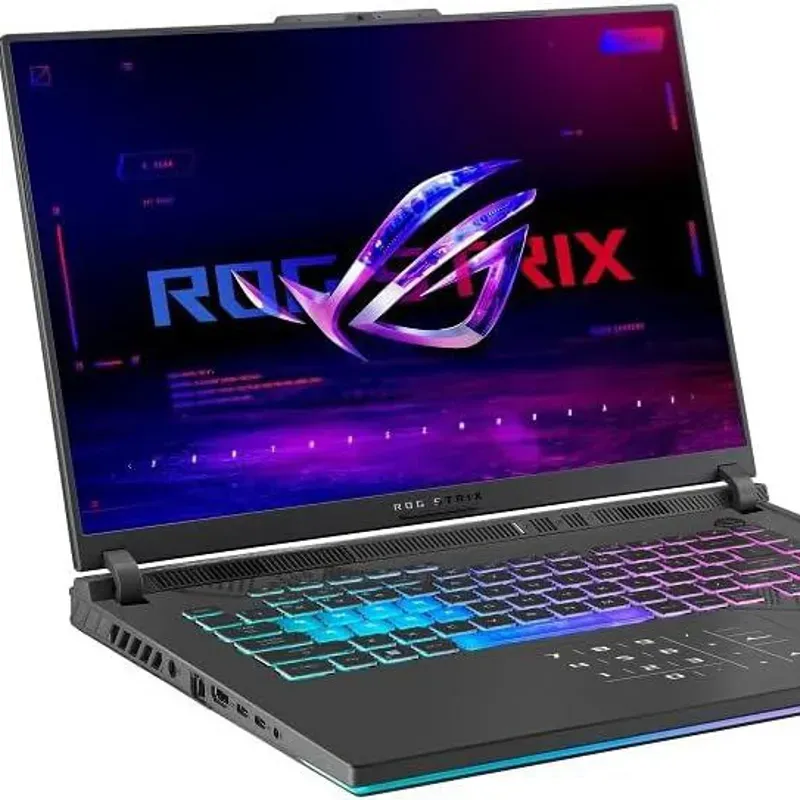 Laptop Asus ROG G16 $1500 usd