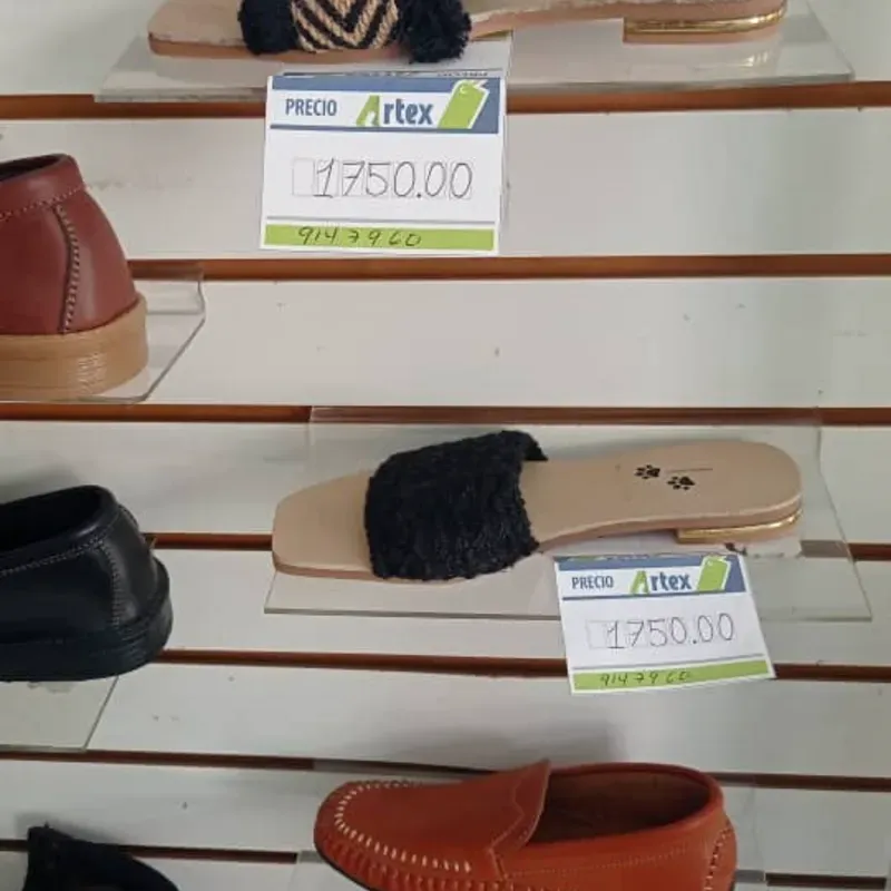 Calzado para mujer (Bazar Mayamba)